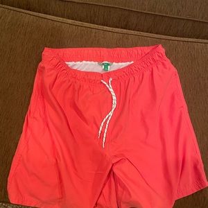 Men’s swim trunks